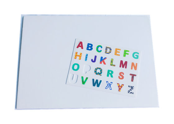 Herbruikbare alfabeten en cijfers Eco-vriendelijk TPE statische letters en cijfers Stickers Niet-toxisch zacht duurzaam materiaal voor scholen