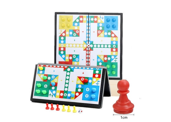 Magnetische Activiteit Set vouwbaar Draagbaar Reis Schaken Board Game Duurzaam Lichtgewicht Educatief Herbruikbaar Custom Logo Magnetische stukken